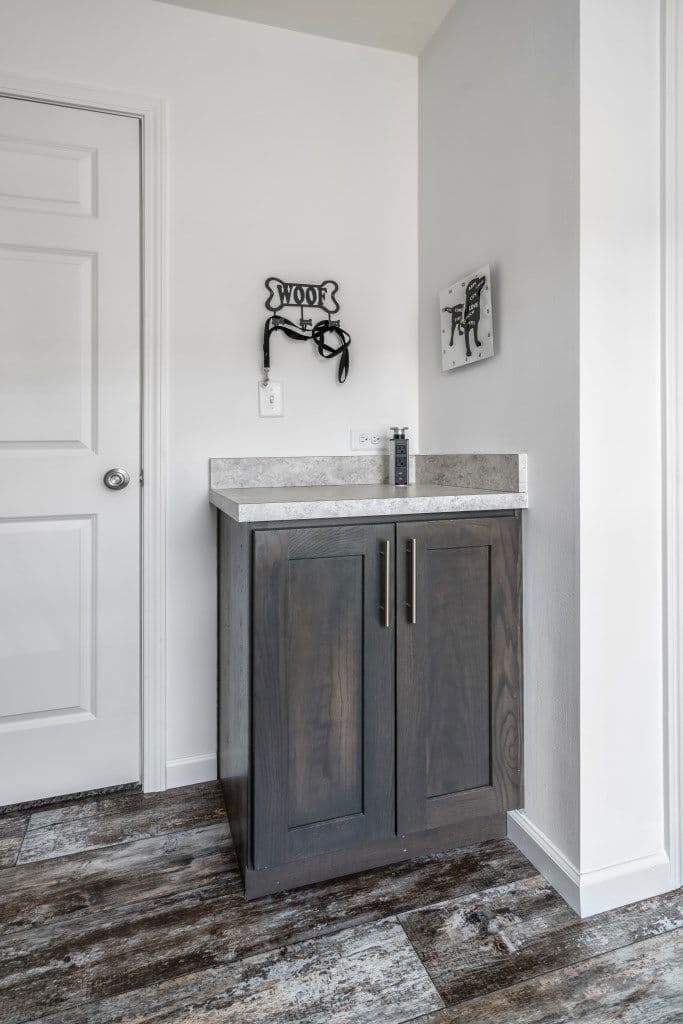 Le fantastique ranch 2p2603-r interior home features