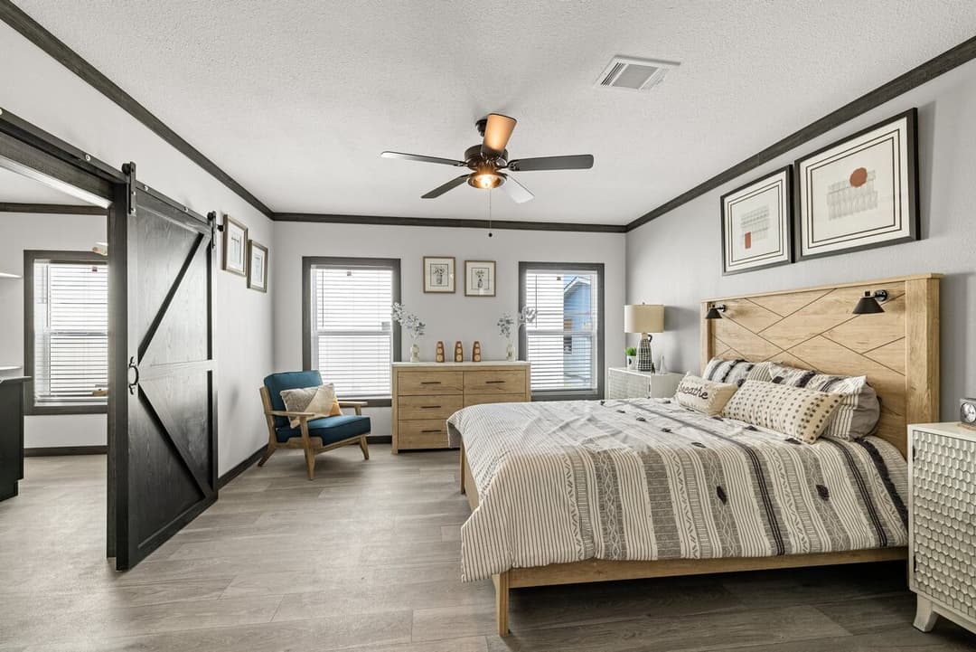 Pecan valley  30603p bedroom home features