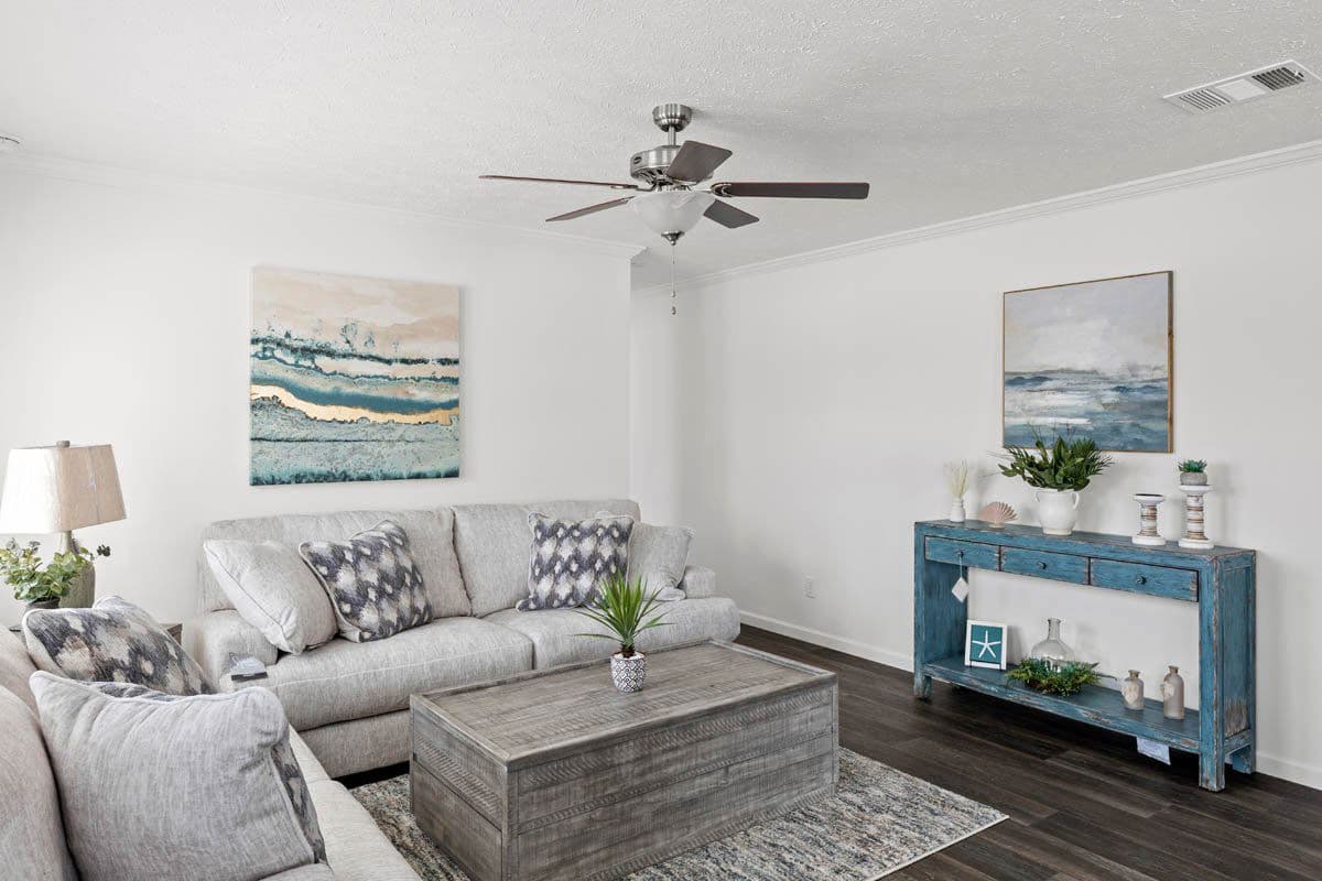 Seascape interior home features