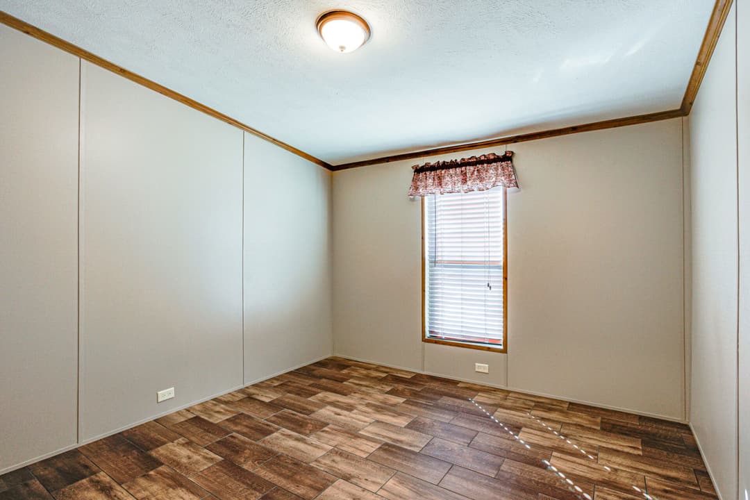 Doublewide s-28×56-32flp bedroom home features