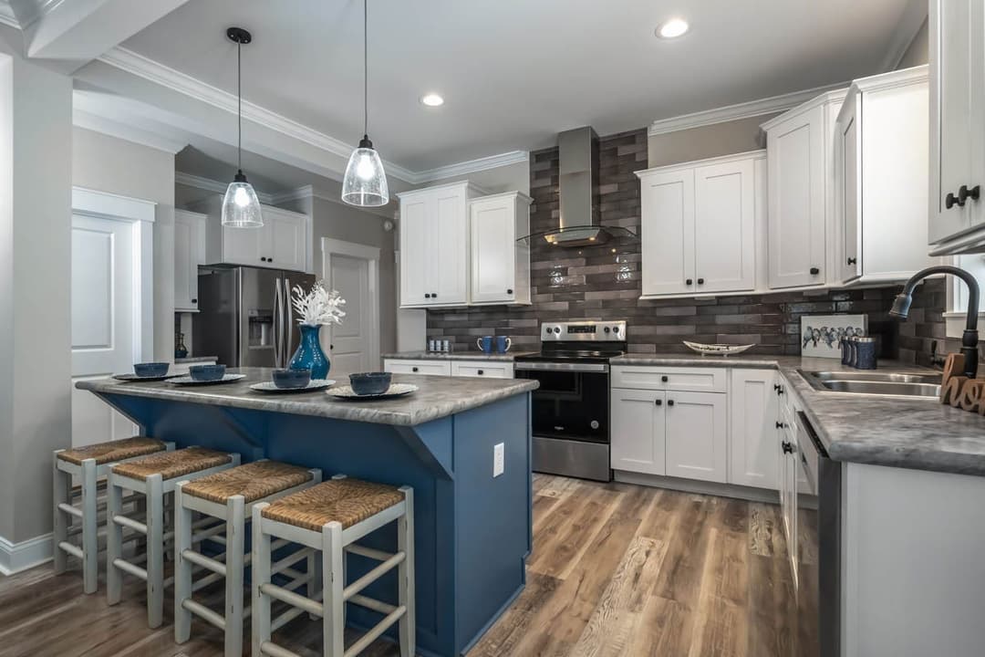 Sparta ranch kitchen home features