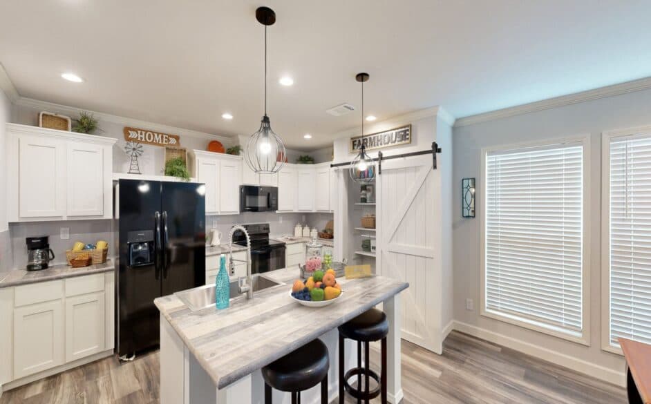 Magnolia 6356 kitchen home features