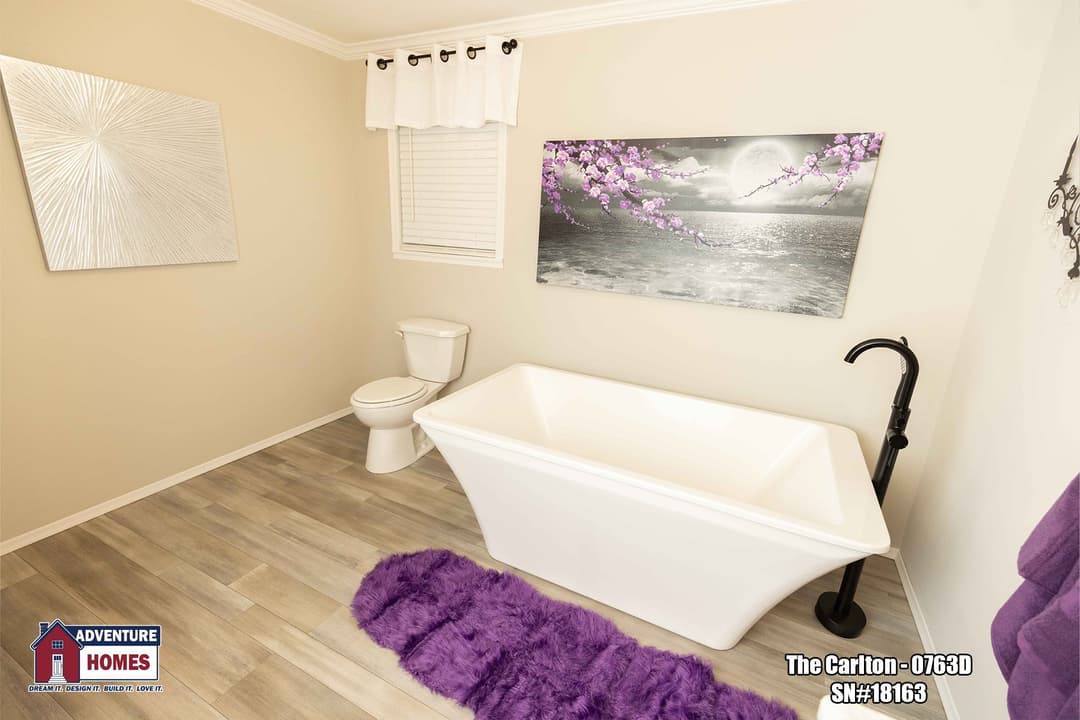 Carlton | 0763d bathroom home features