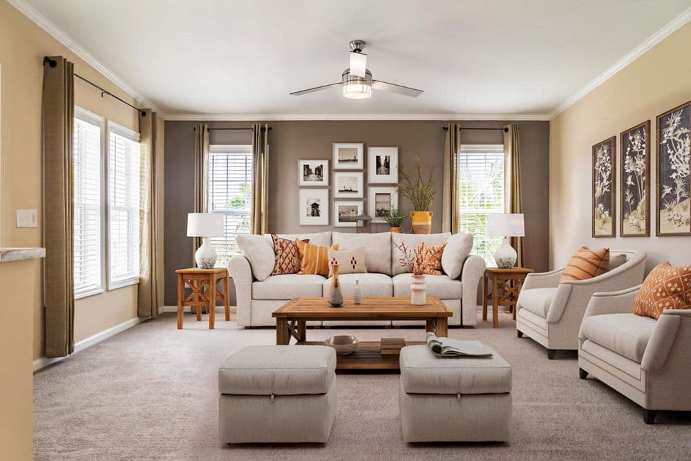 Natilus interior home features