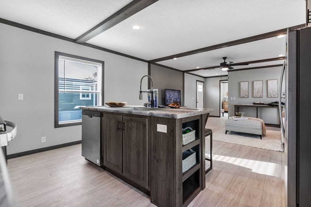 Pioneer 16763k kitchen home features