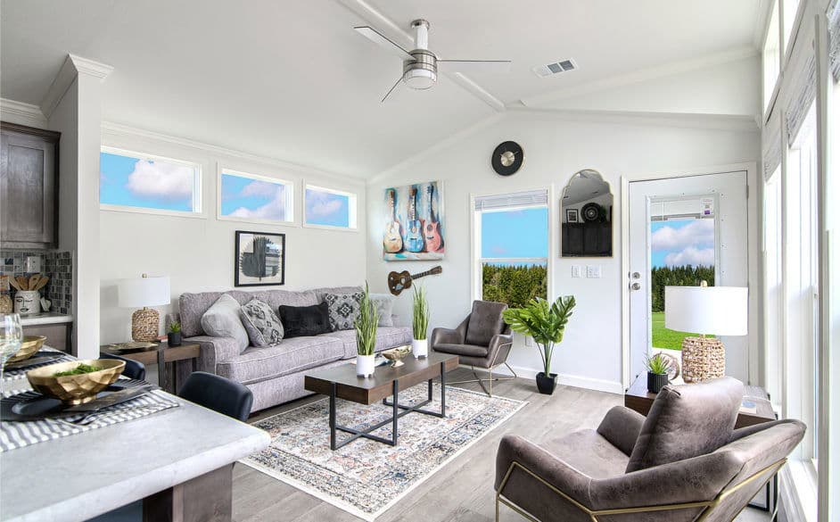 Robin d60ep8 interior home features