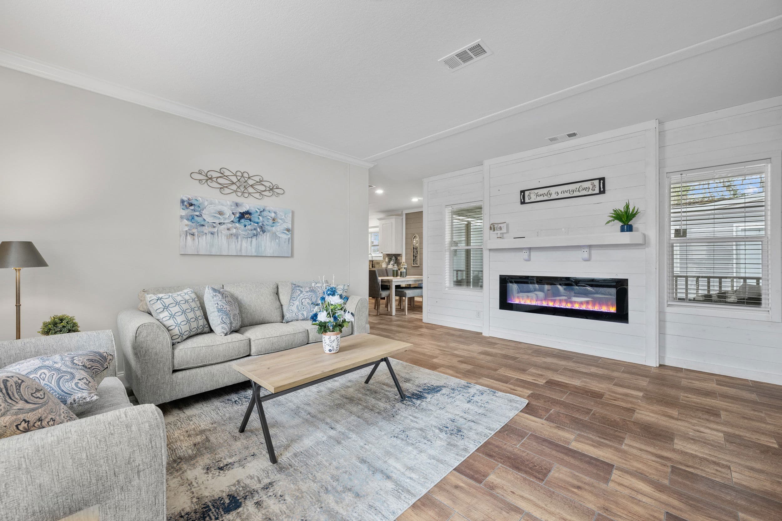 Manning interior home features