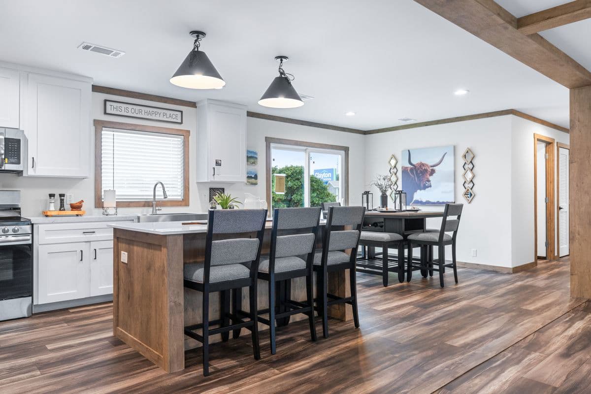 Farm 3 flex kitchen home features