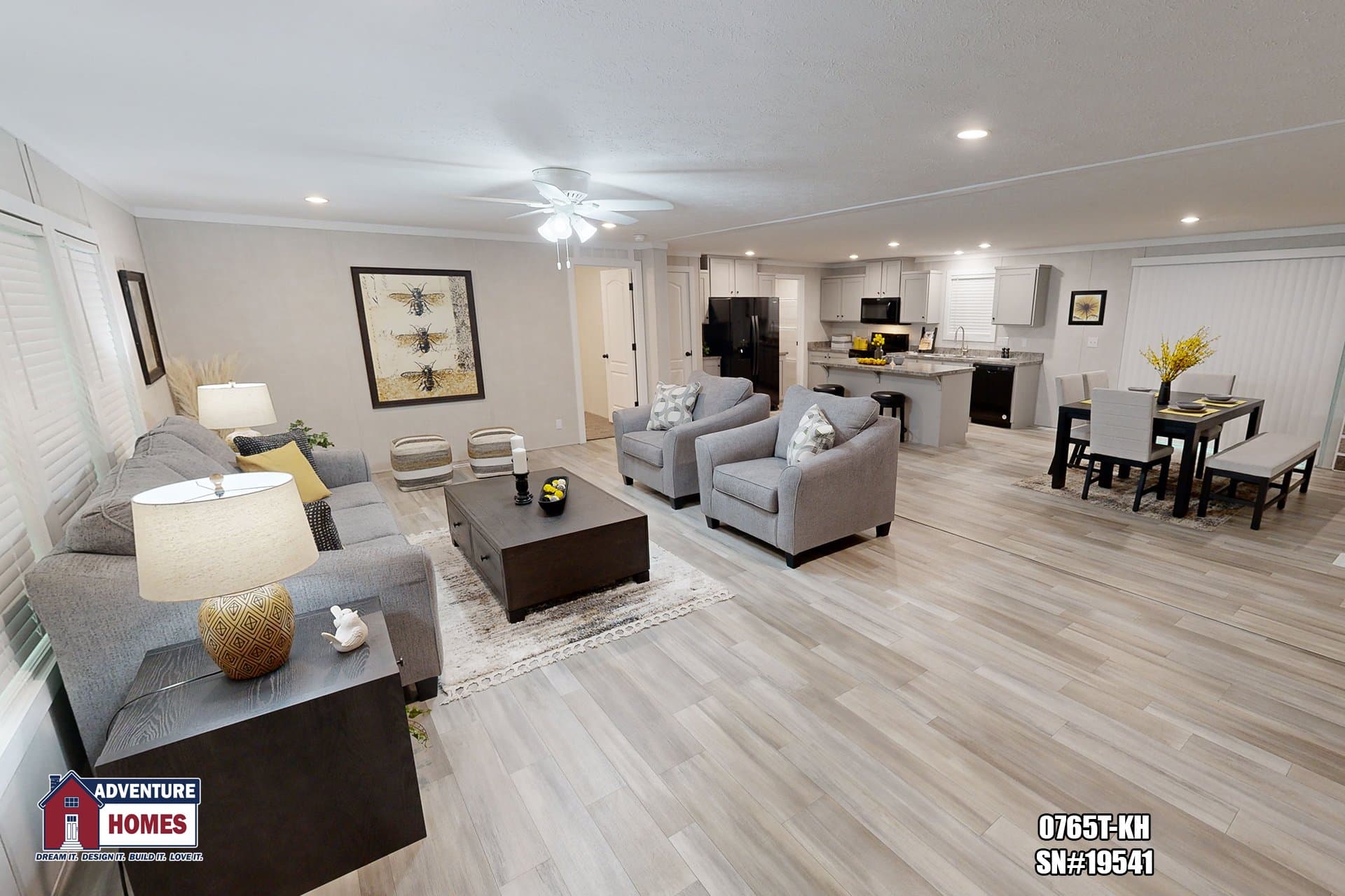 0765t-kh interior home features