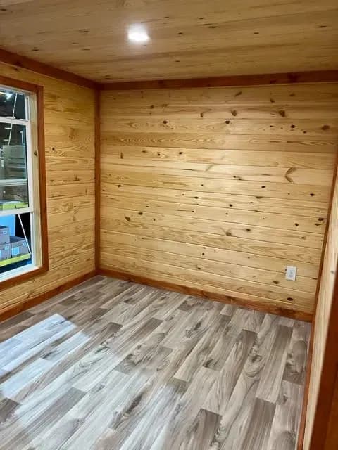 Campfire bliss | 4b 116 bedroom home features