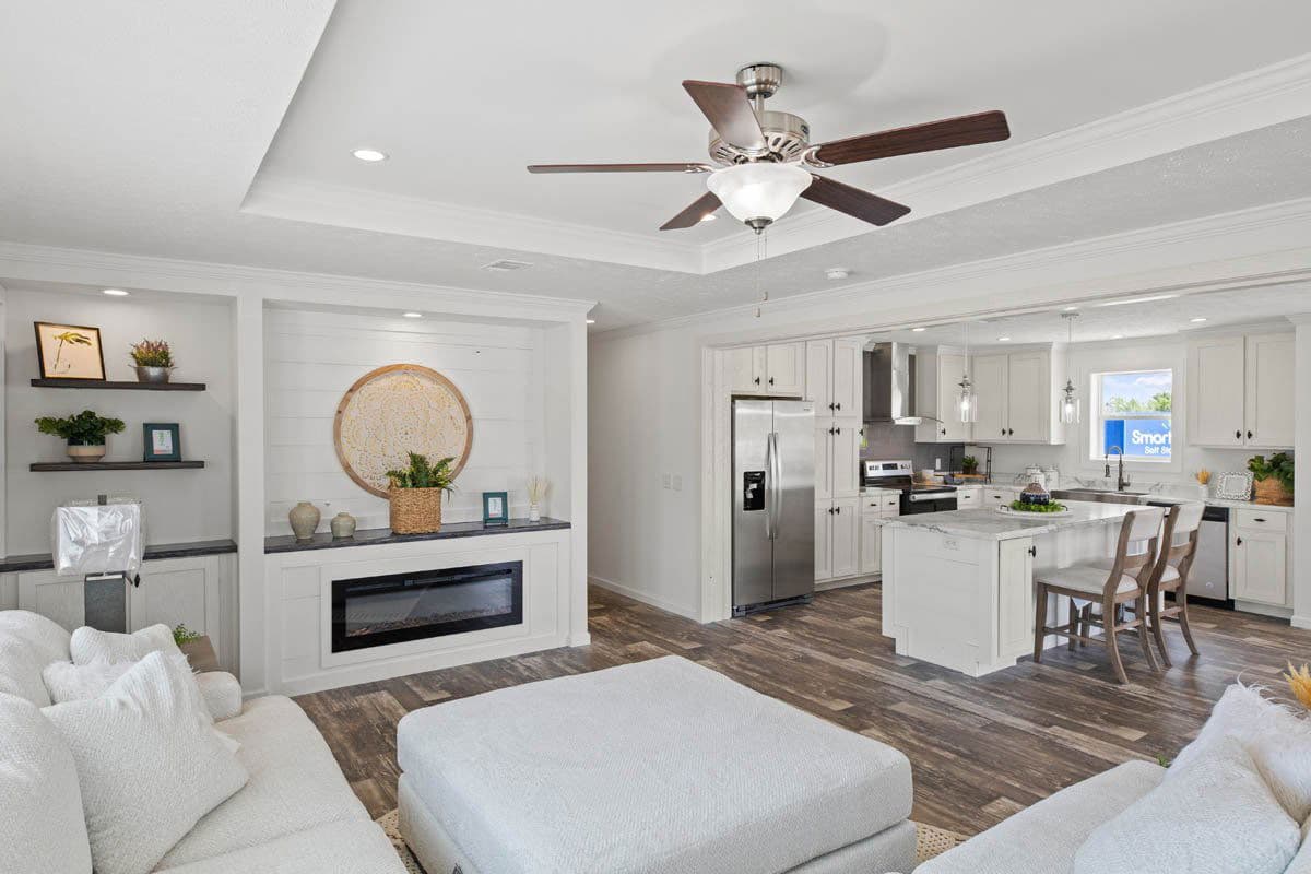 Delashaw interior home features