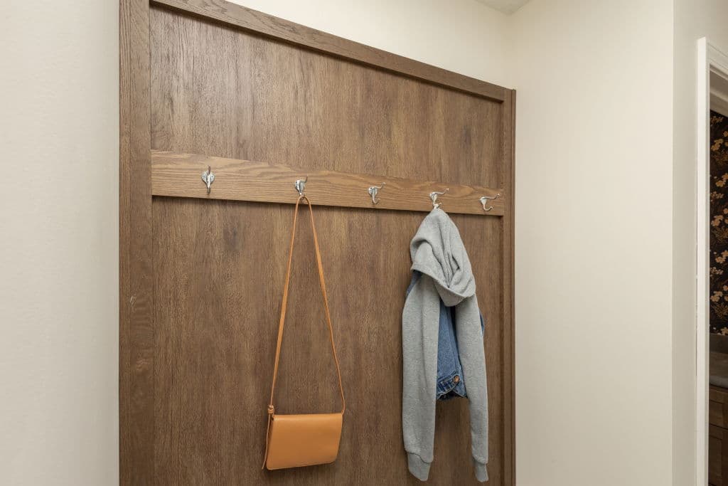 Essence 20 interior home features