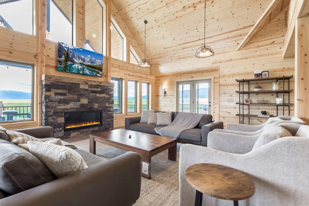 Canyon lodge 3052 interior home features