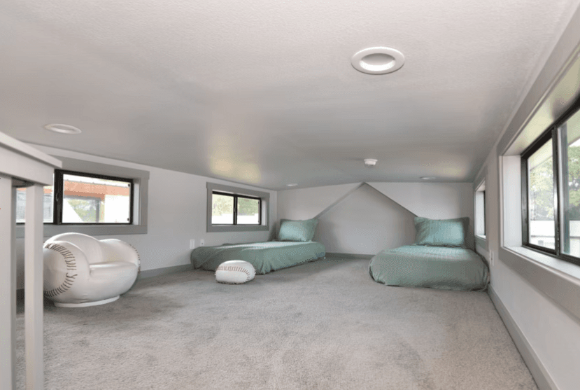 Trinca bedroom home features