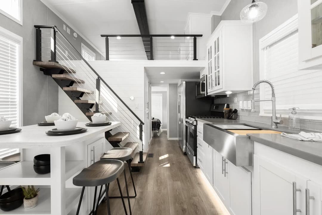 Eldorado 9043 kitchen home features