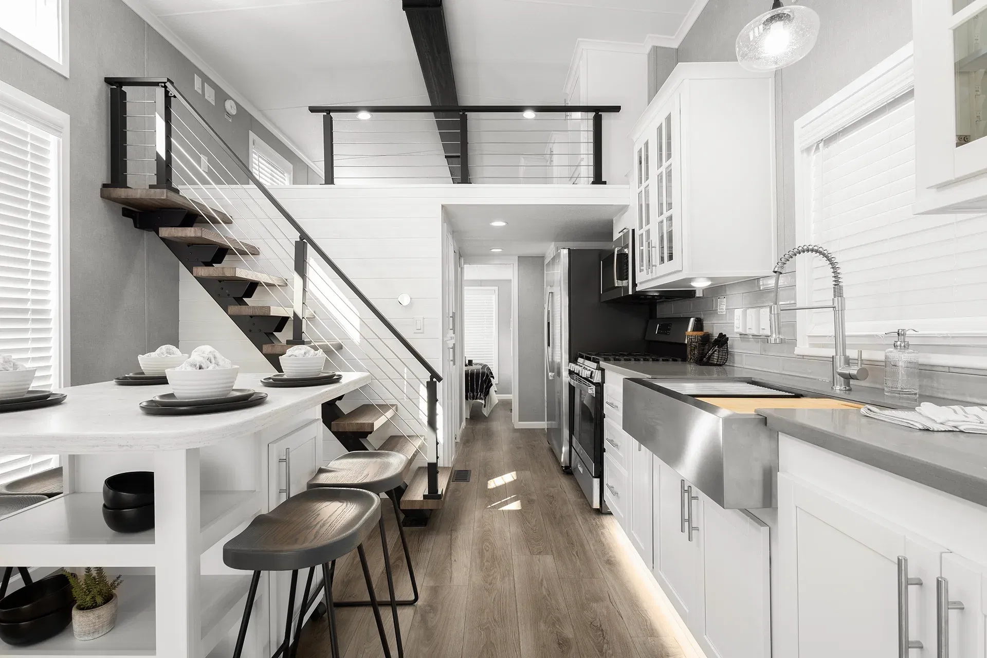 Eldorado 9043 kitchen home features