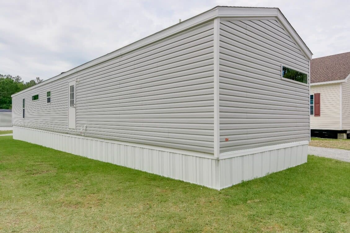 Velocity 16763l exterior home features