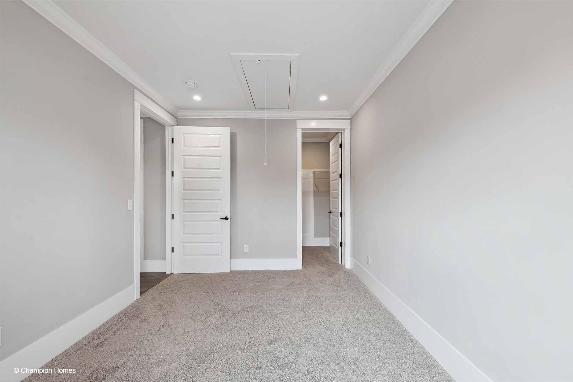 Cameron iii 3260-02 bedroom home features