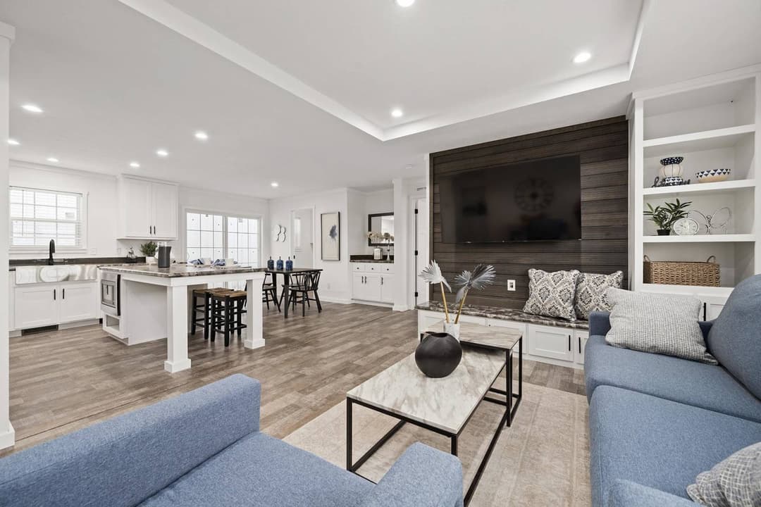 Aspire interior home features