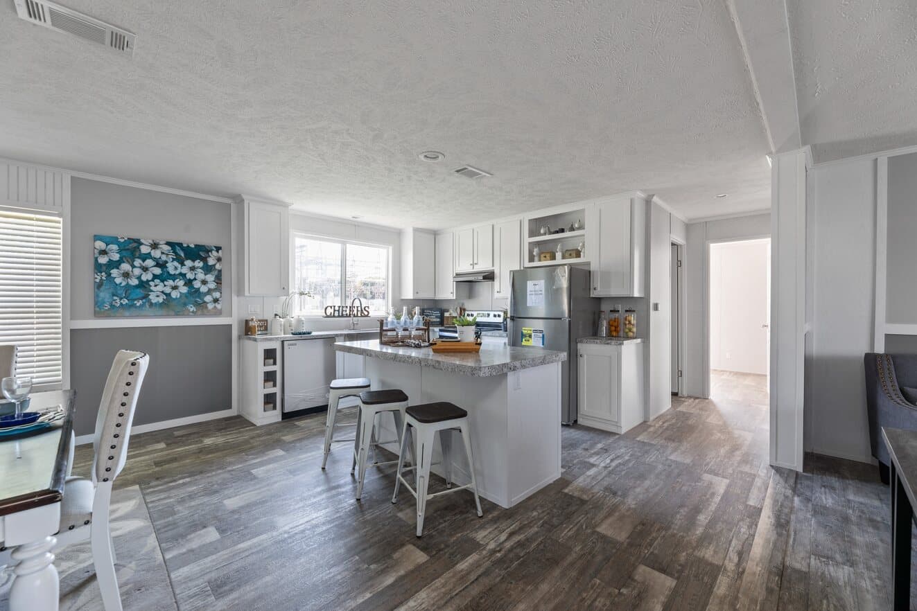 Valu premier 32483g interior home features