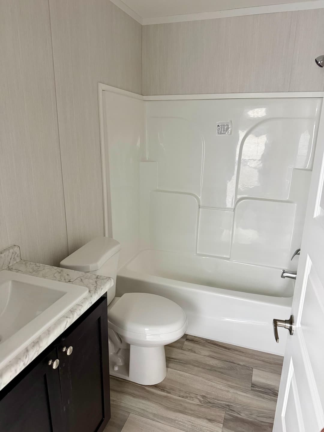 The andrew 80 bathroom home features