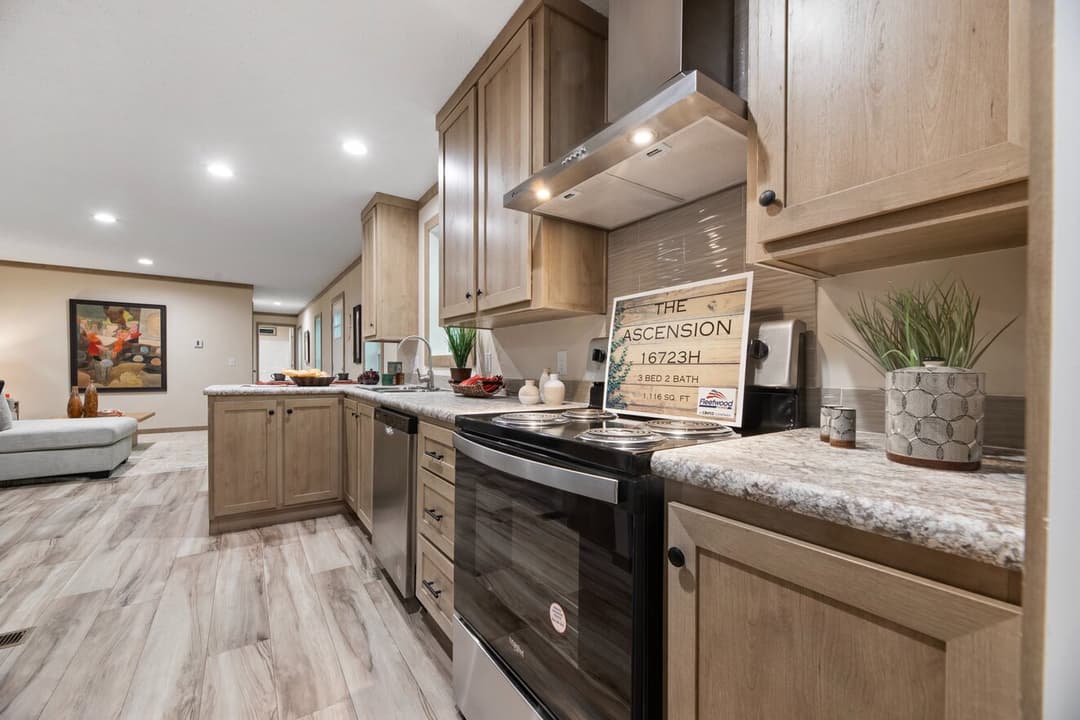 Ascension 16723h kitchen home features