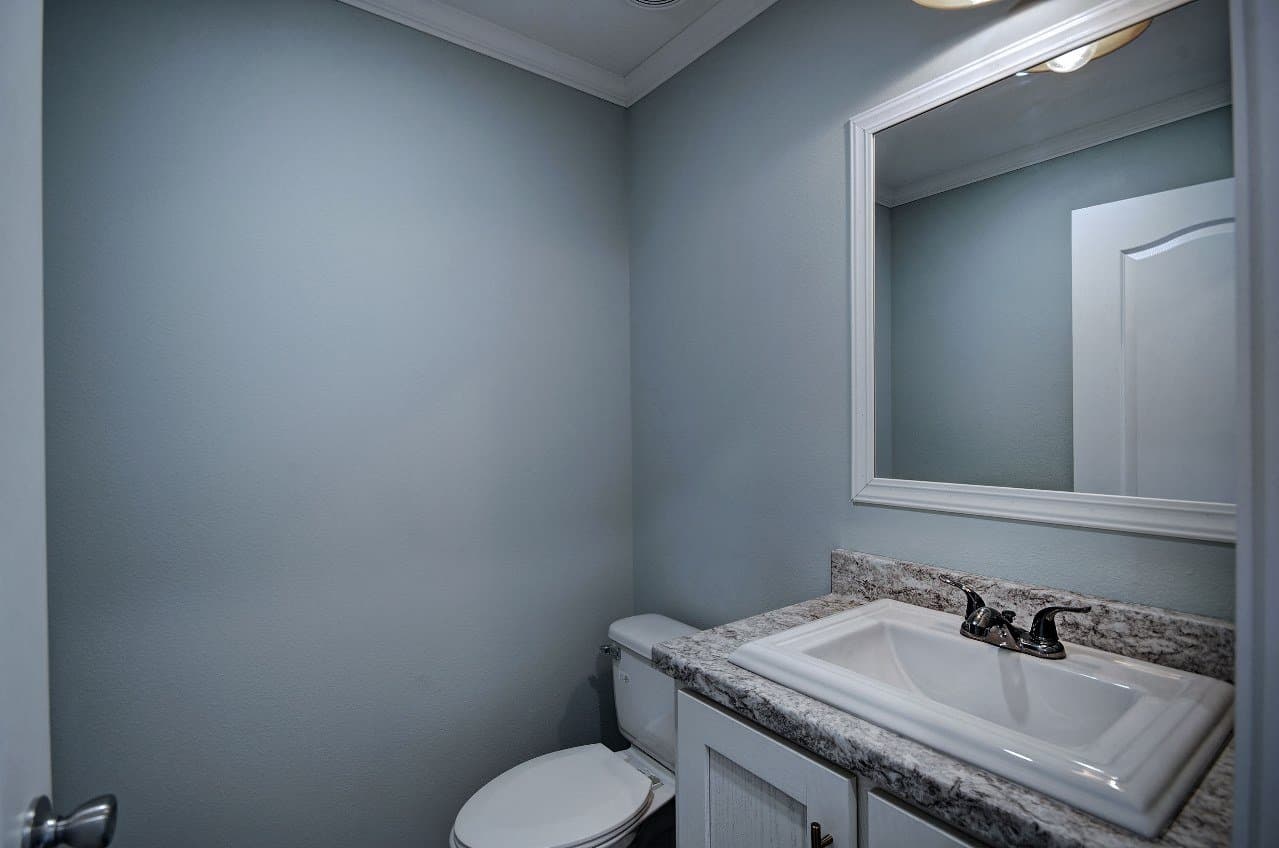 Sardis bathroom home features