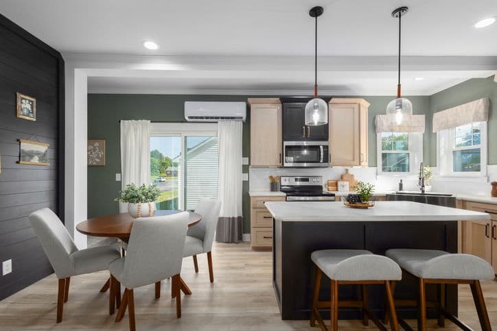 Meadowbrook 32361a kitchen home features