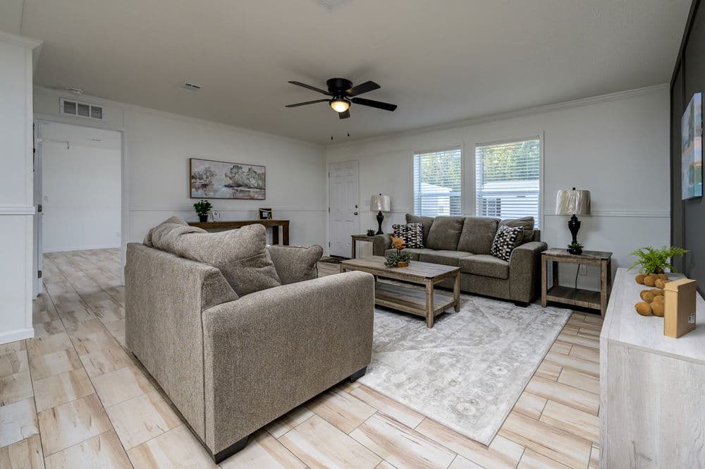 Tortuga interior home features