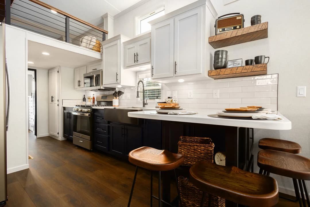 Eldorado 9033 kitchen home features