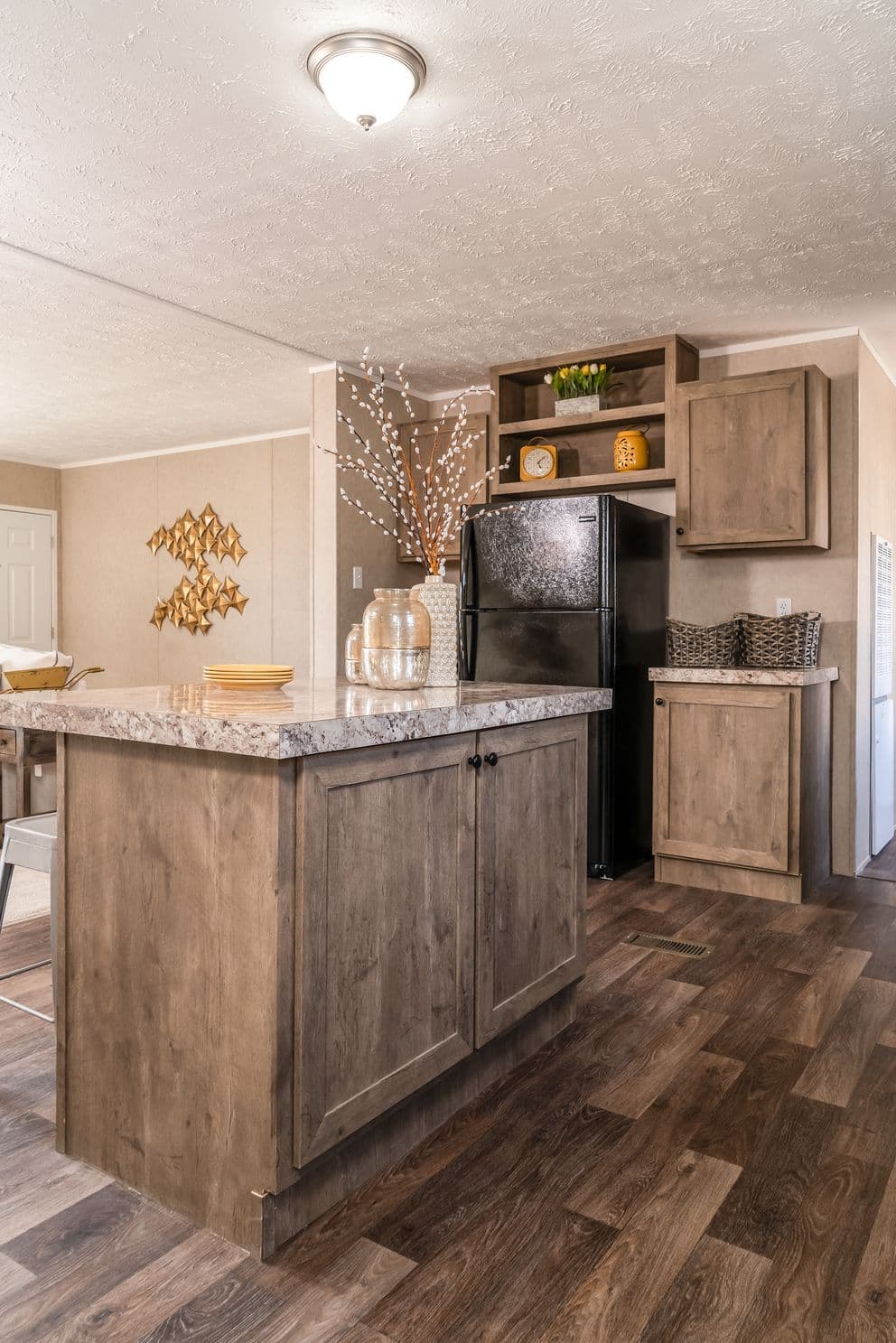 The eagle 52 kitchen home features