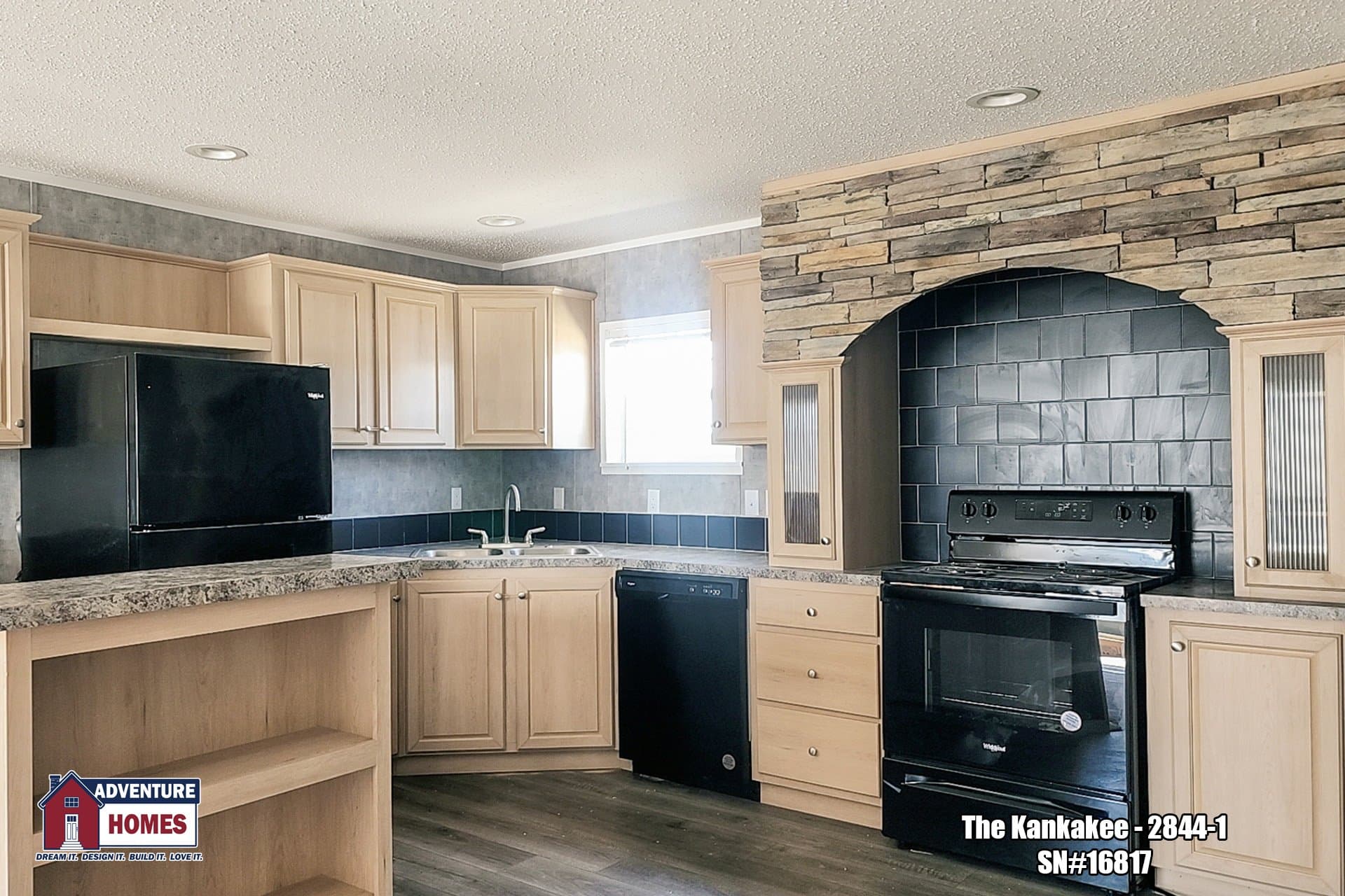 Kankakee | 2844-1 kitchen home features