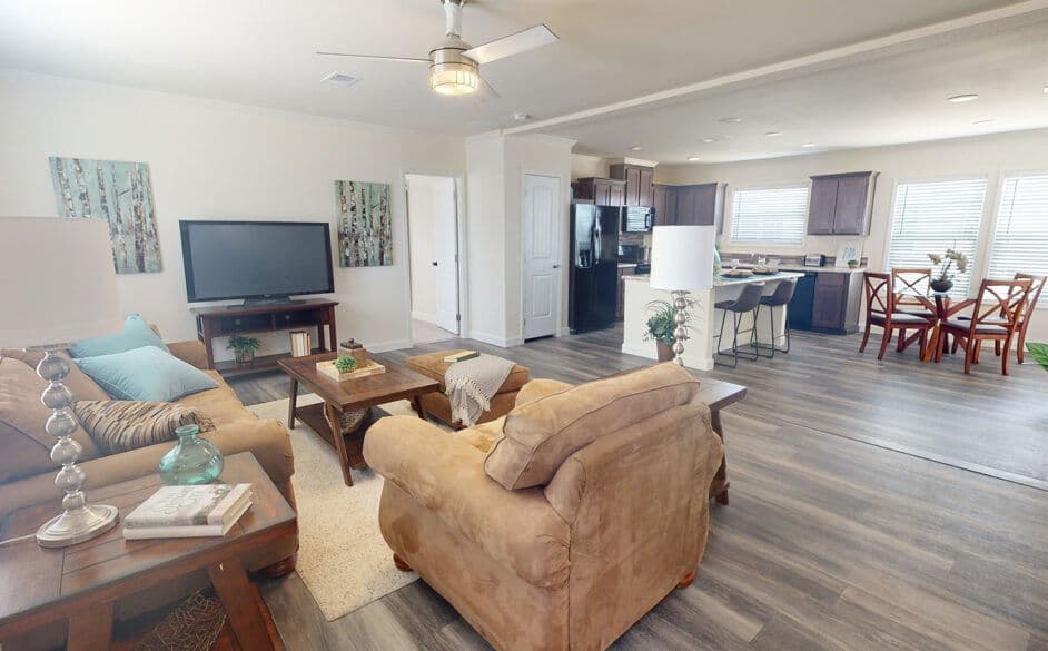 Reserve s56j interior home features