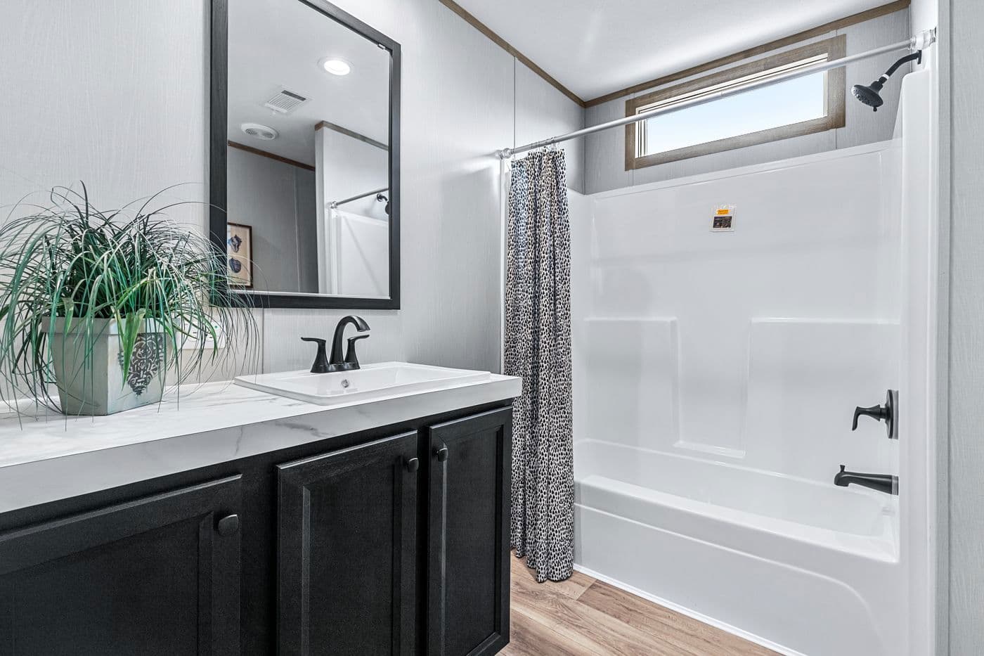 Anatolia bathroom home features