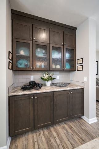 Max supreme 2 28683c interior home features