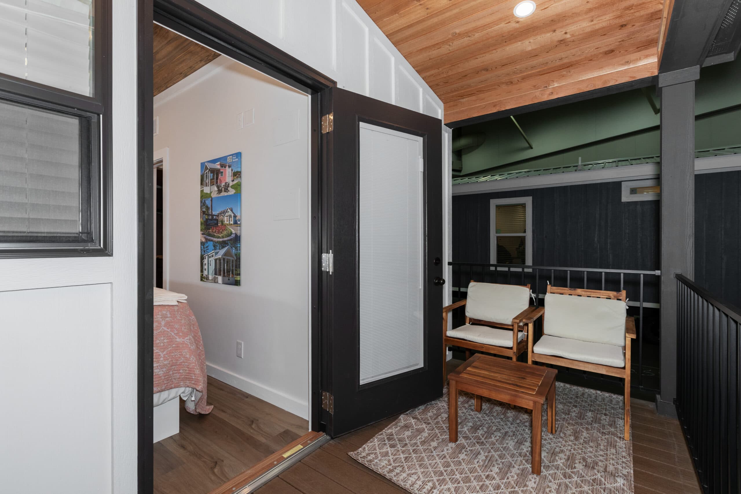 Kinlock exterior home features
