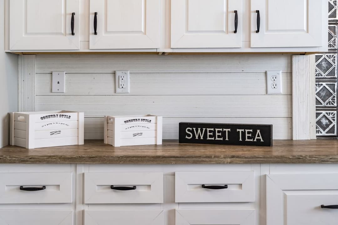 1434 carolina "southern belle" kitchen home features