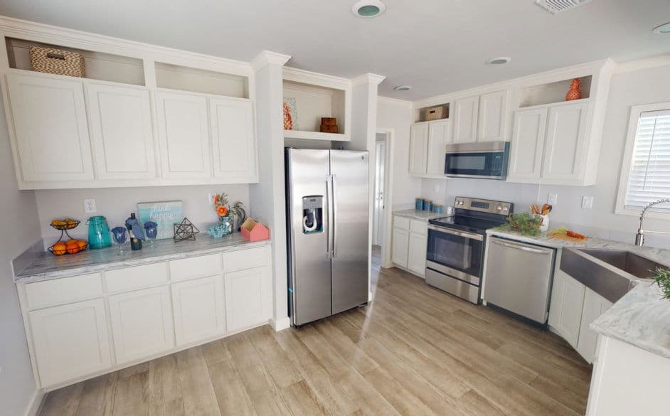 Radiant d46dp8 kitchen home features