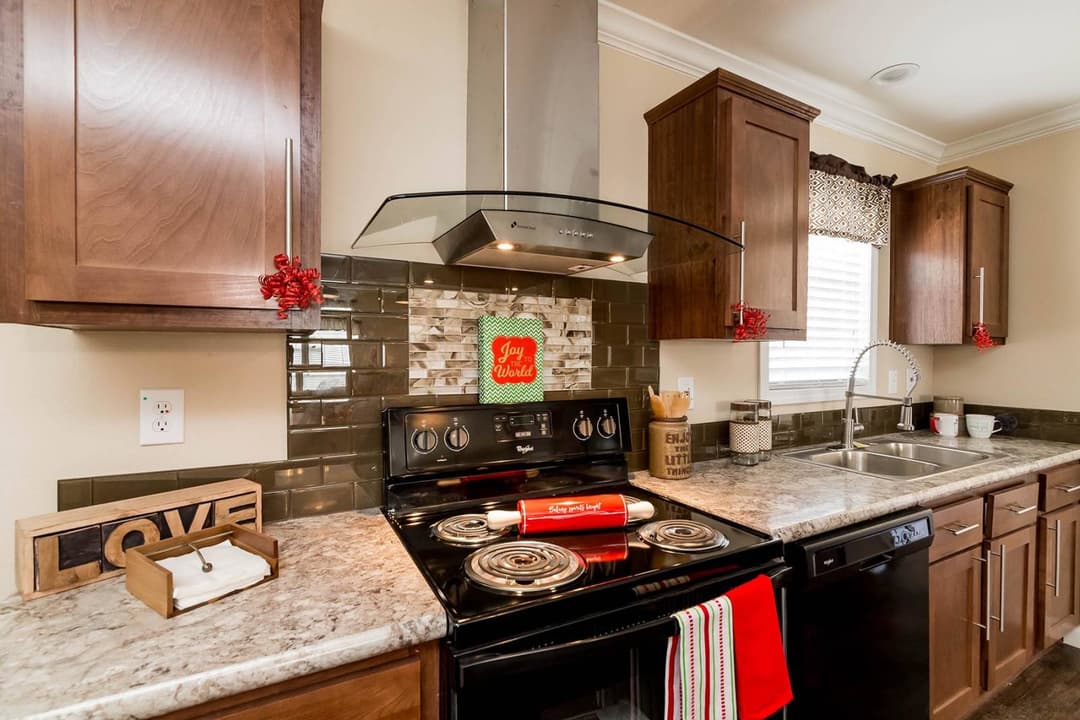 Titan extreme 3248e kitchen home features