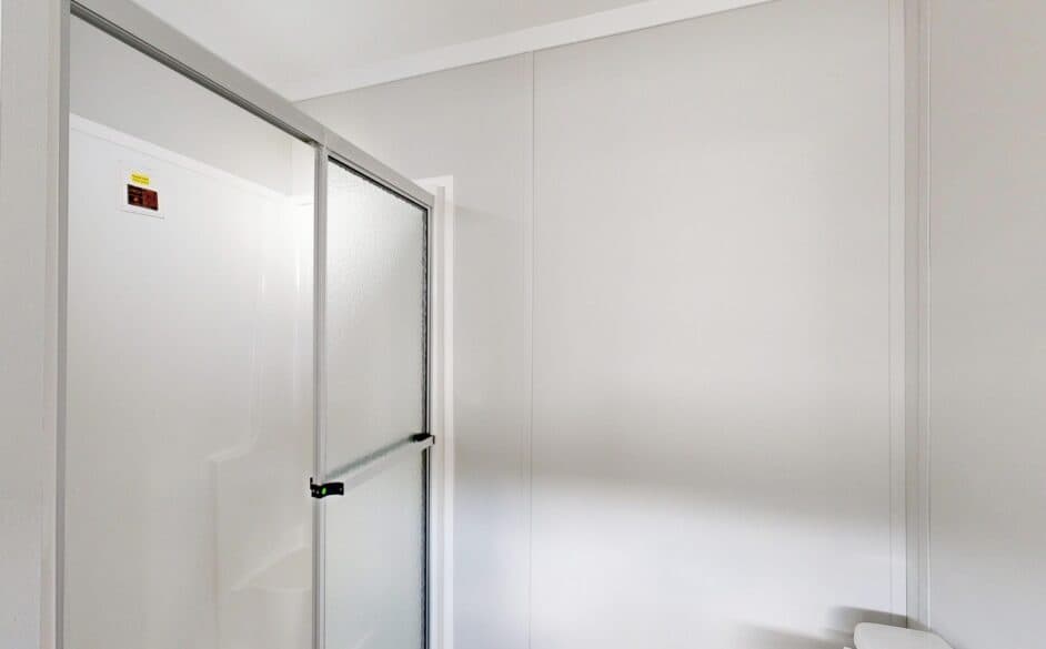 Timber ridge 358 bathroom home features