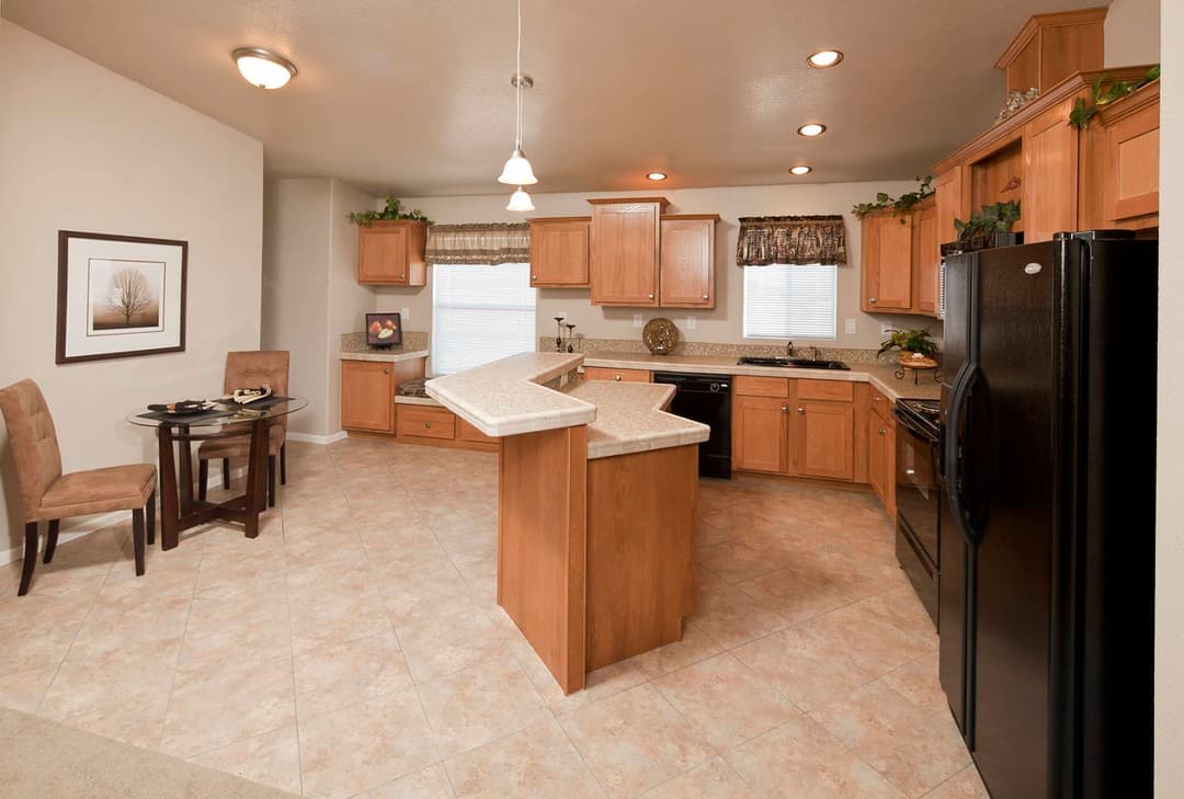 American freedom 2844 kitchen home features