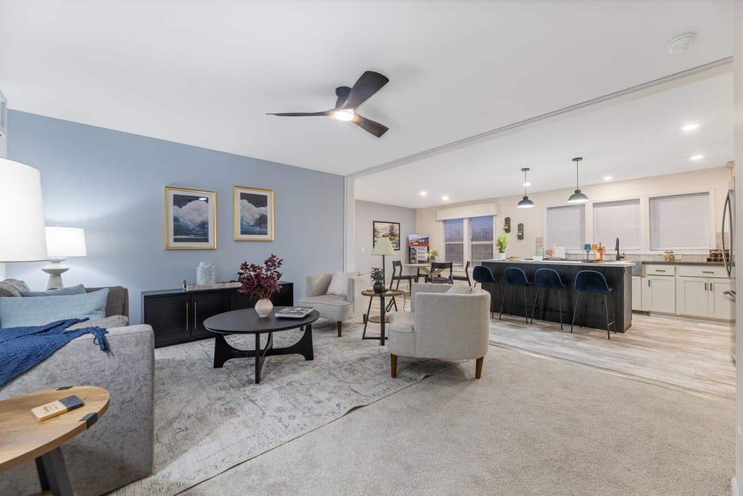 The mille lacs 184051 interior home features