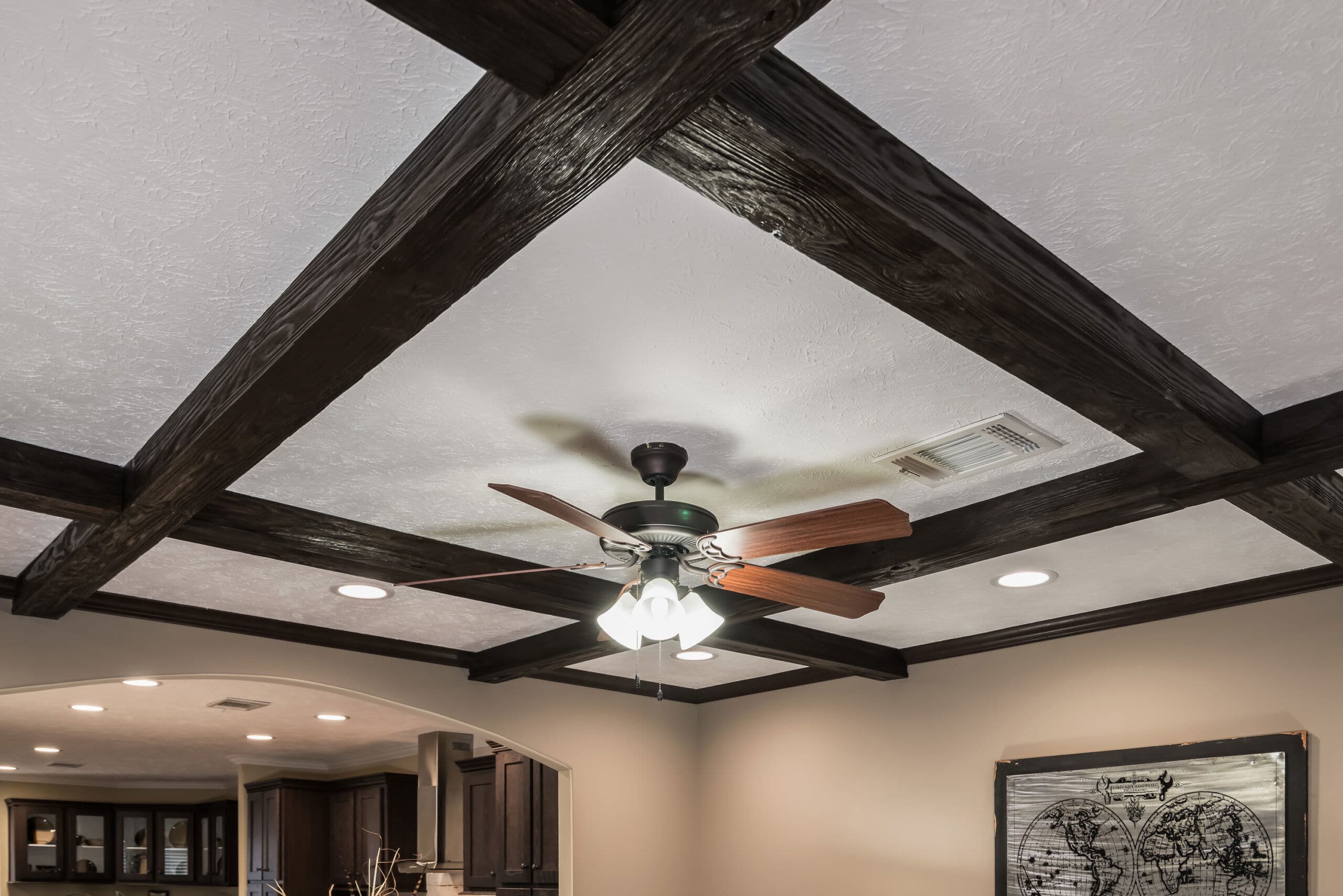 Kb-3241 interior home features