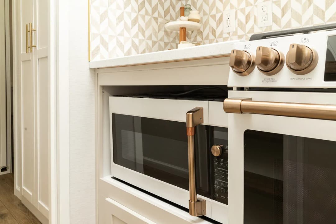 Eldorado 9081p kitchen home features