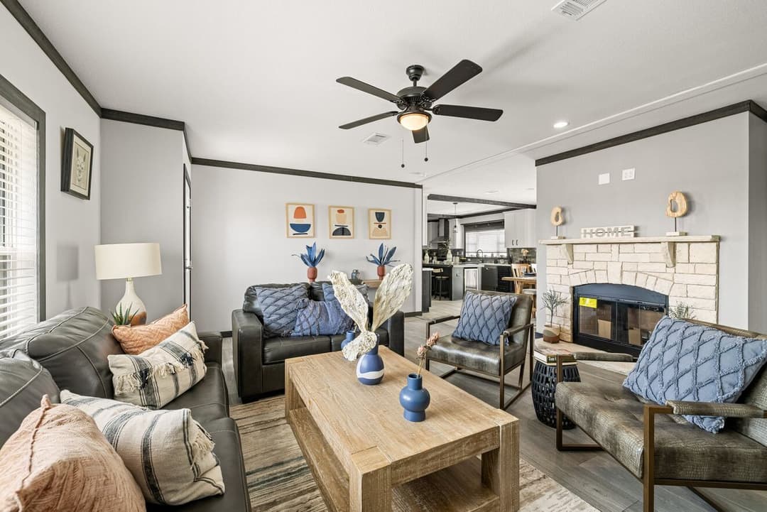 Pecan valley  30603p interior home features