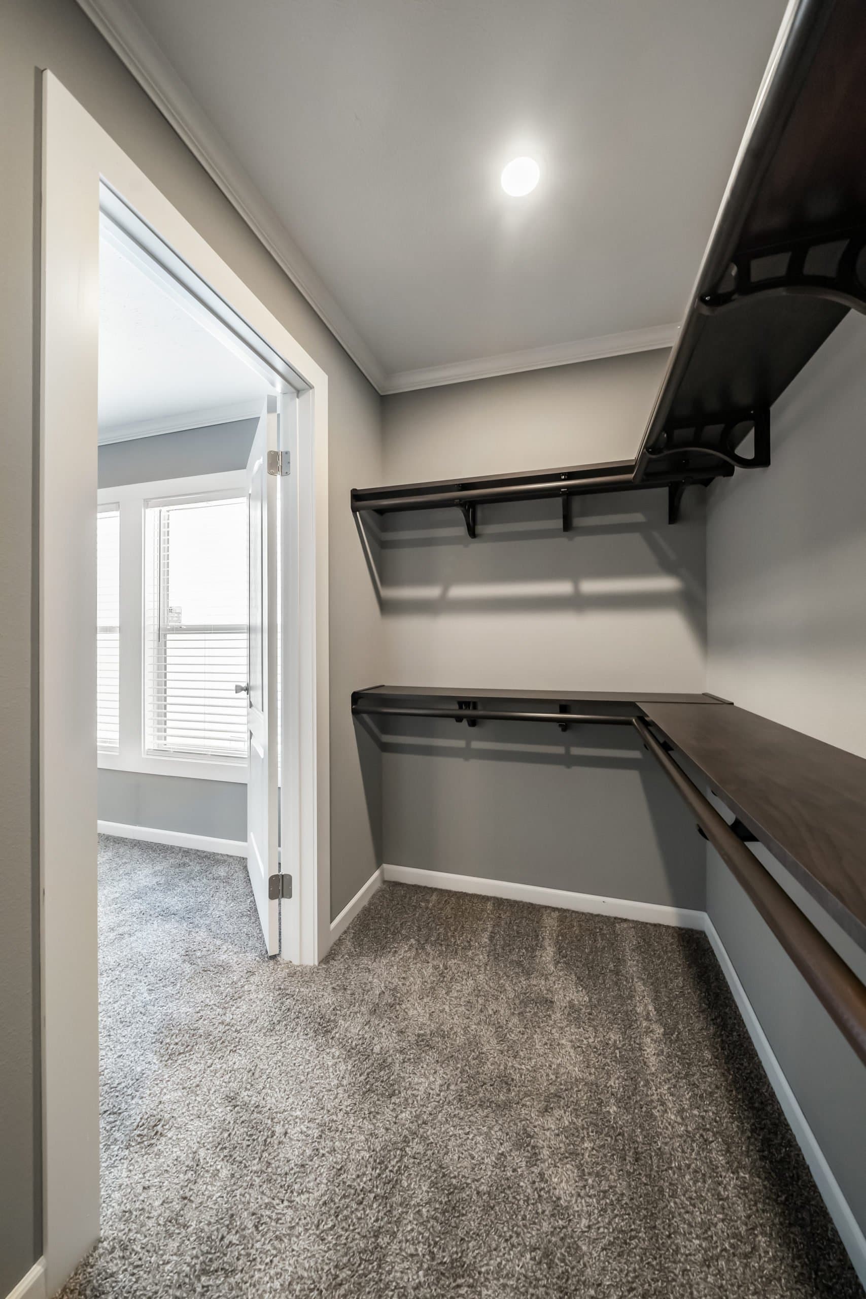 Delmar interior home features