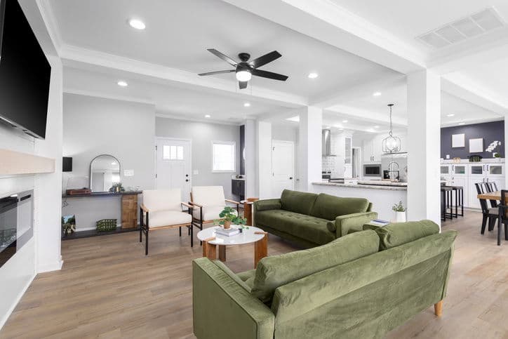 Max premier 2 32643a interior home features