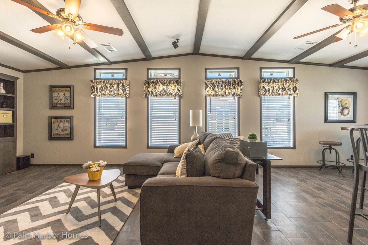 Carrington 30764c interior home features