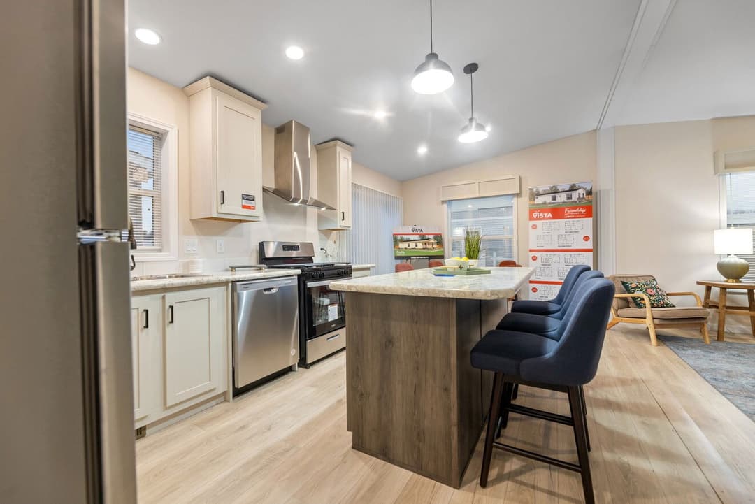 The timberlake with porch 193002 kitchen home features