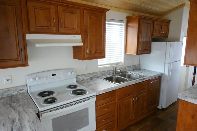 Sedona-120sn11351d kitchen home features